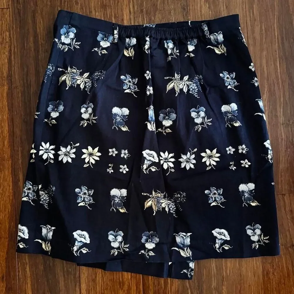 Talbots Women's Navy and Blue Skirt